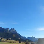 Casa de hóspedes Perktold 3*
