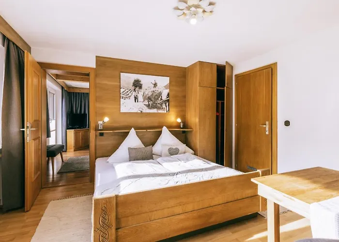 Landhaus Perktold Guest house 3*