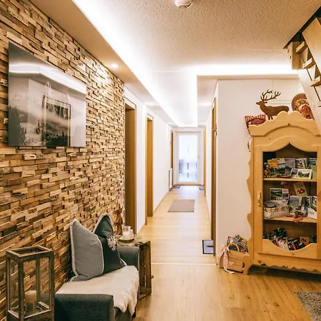 Landhaus Perktold Guest house Nesselwangle